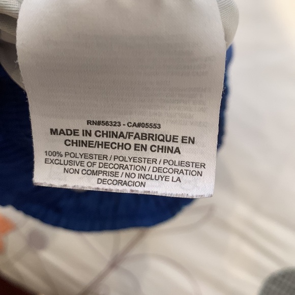 Nike Dri-fit shorts.  Youth Medium - Picture 6 of 6